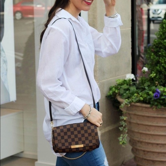 LOUIS VUITTON Ebene Favorite MM - Picture 10 of 11